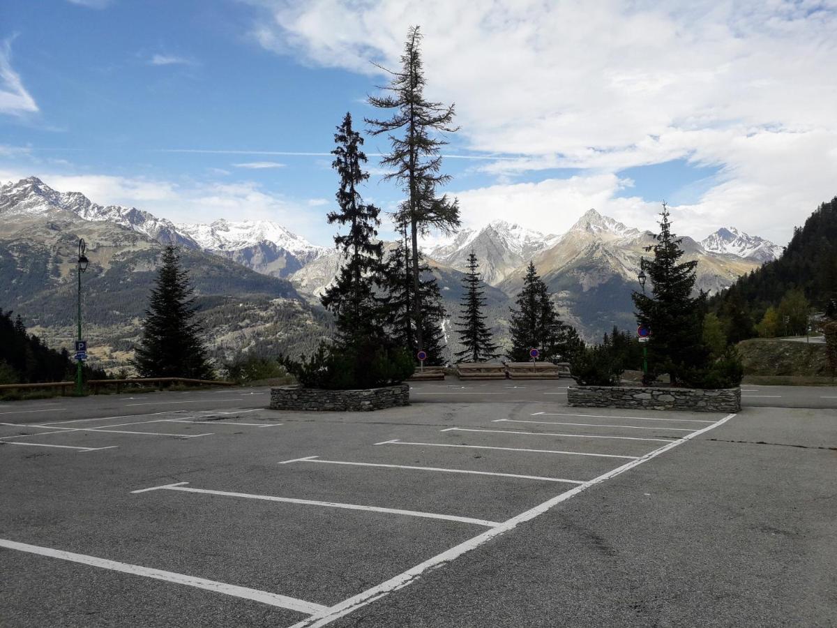 Magnifique studio au pied du télécabine d'Arrondaz et des pistes de ski Modane Exterior foto
